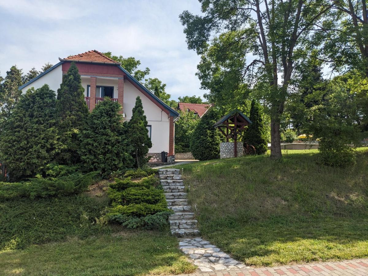 Guest House Magyar Route 66 Szilvásvárad Eksteriør billede